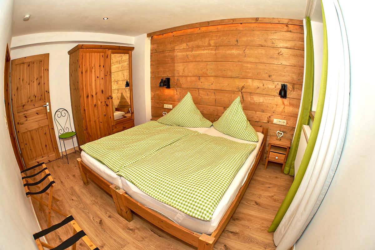 Schlafzimmer in der Ferienwohnung Kuhstall